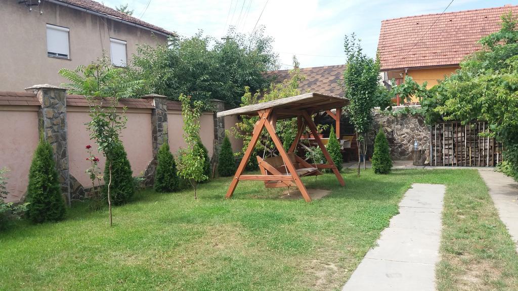 Vila Sima Běrehovo Exteriér fotografie